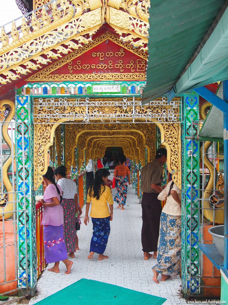 Botahtaung Pagoda, Yangon, Myanmar